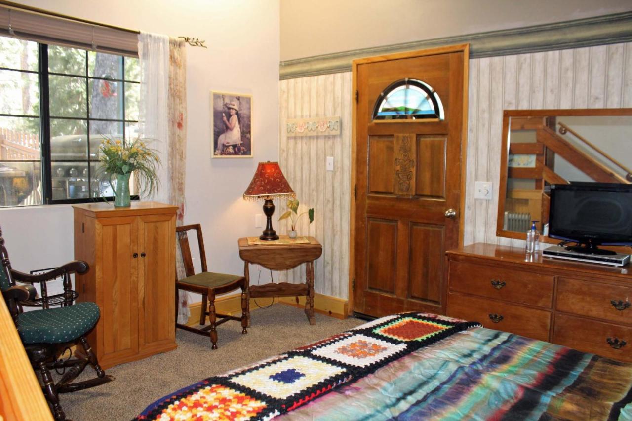 The Old Bear Bnb Pine Mountain Club Buitenkant foto