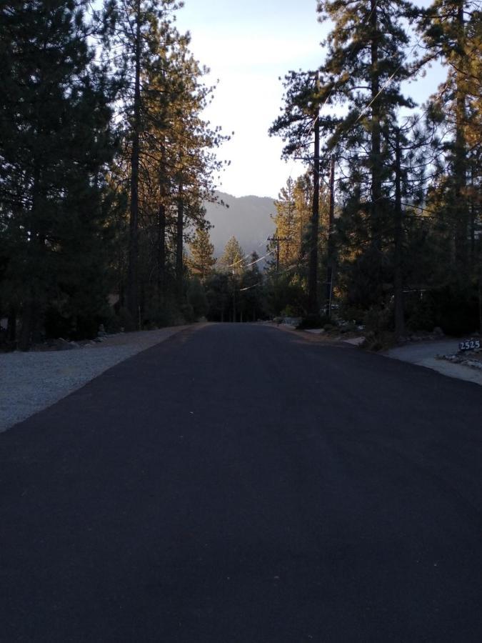 The Old Bear Bnb Pine Mountain Club Buitenkant foto