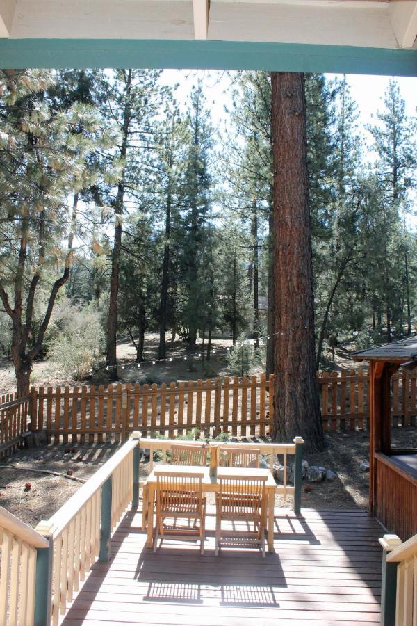 The Old Bear Bnb Pine Mountain Club Buitenkant foto